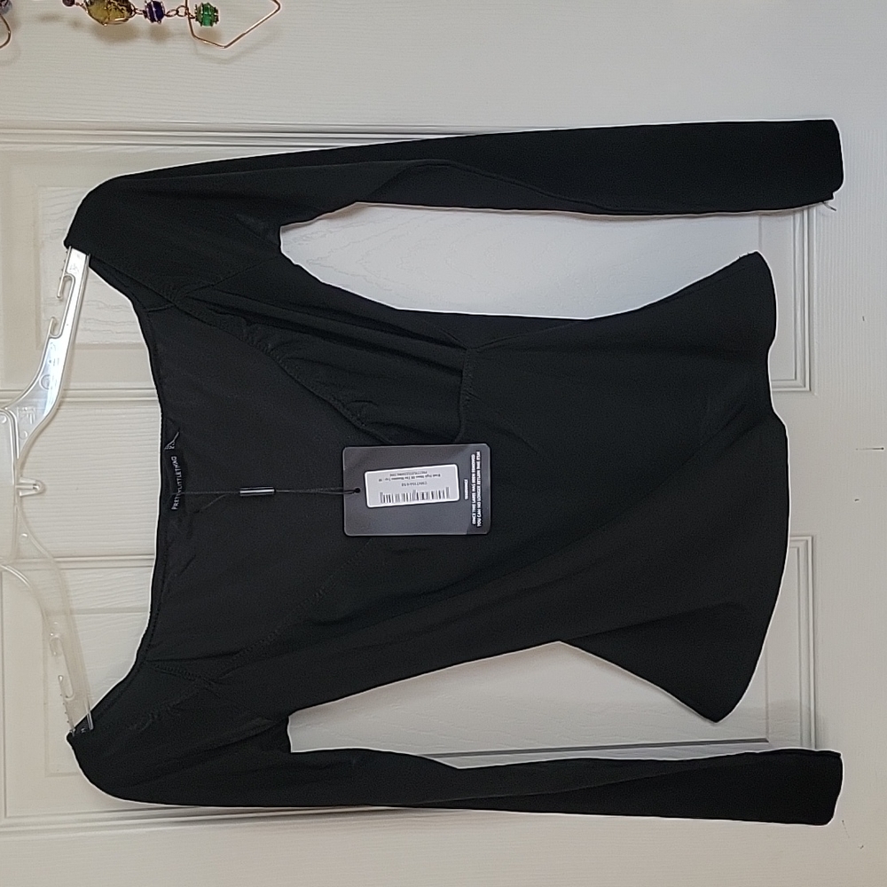 NWT Black cross front long sleeve top size 6